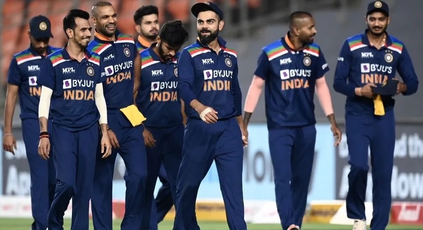 Cricket की दुनिया में इन 3 टीमों ने वनडे में बनाए हैं 2 लाख से भी ज्यादा रन, लिस्ट में एक चौकाने वाला नाम शामिल