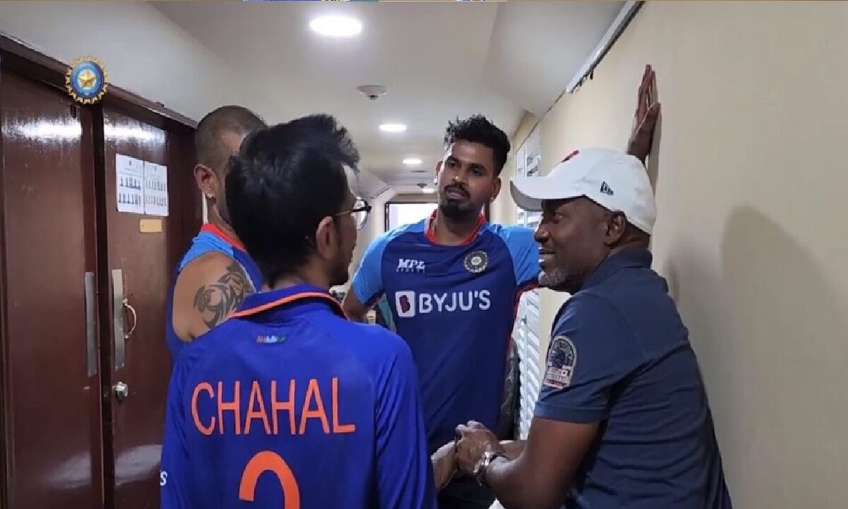 क्रिकेट इतिहास के वो 10 बड़े रिकॉर्ड जिसे तोड़ना है पूरी तरह से असंभव, टीम इंडिया का एक खिलाड़ी भी शामिल