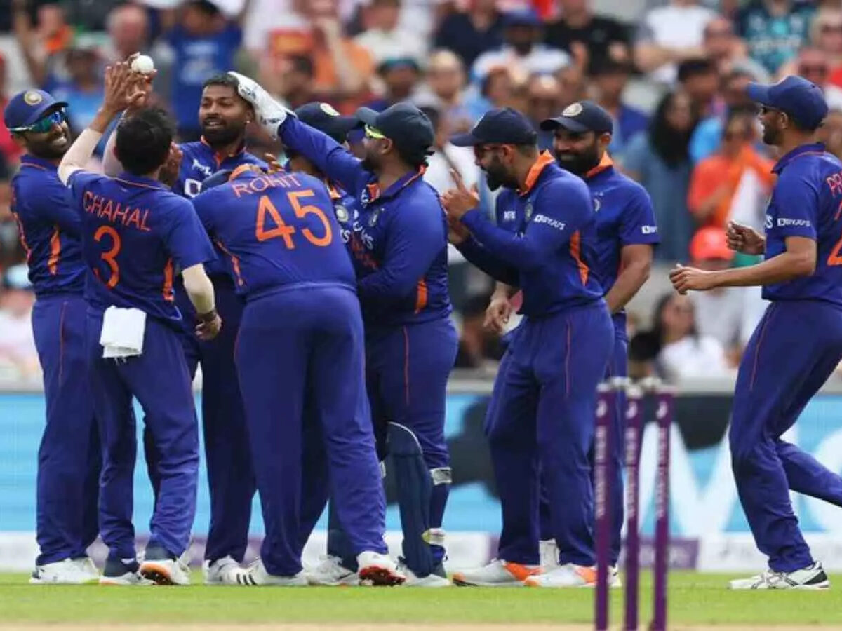 IND vs ENG: हार्दिक पांड्या ने इंग्लैंड टीम की तोड़ी क़मर, कुछ इस तरह से बल्लेबाज़ों को फंसा के बनाया वनडे करियर का किया सर्वश्रेष्ठ प्रदर्शन
