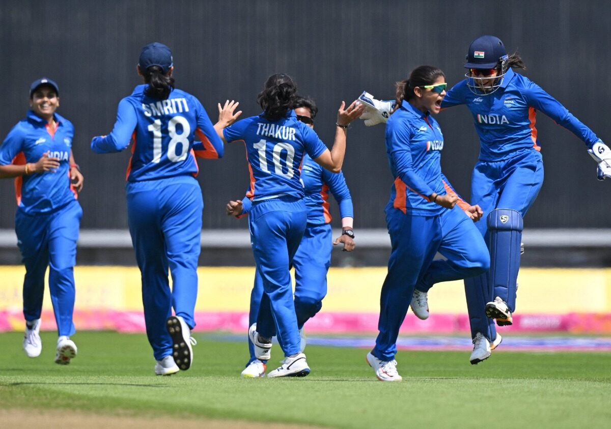 CWG 2022 Cricket: कॉमनवेल्थ गेम्स में बदल गई क्रिकेट की तस्वीर, जानिए नार्मल दिनों के क्रिकेट से कैसे अलग खेले जा रहे मुकाबले?