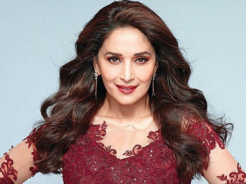बॉलीवुड की इन 5 अभिनेत्रियों ने अपनी प्रेग्नेंसी में भी की फिल्म की शूटिंग, नाम जानकर होगी आपको हैरानी