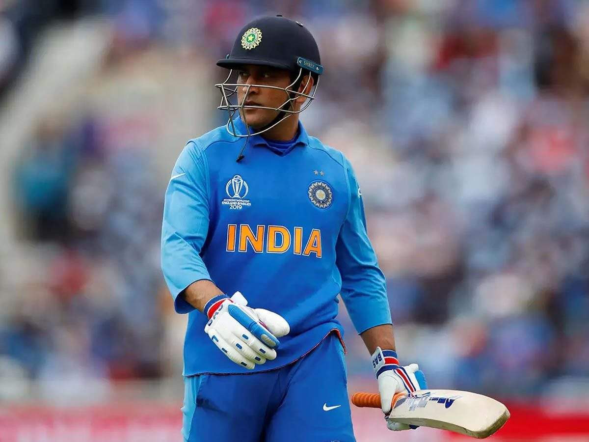 टीम इंडिया के इन 3 बल्लेबाजो ने डेथ ओवर्स में सबसे ज़्यादा लगाए हैं छक्के, लिस्ट से कई दिग्गजों का नाम गायब
