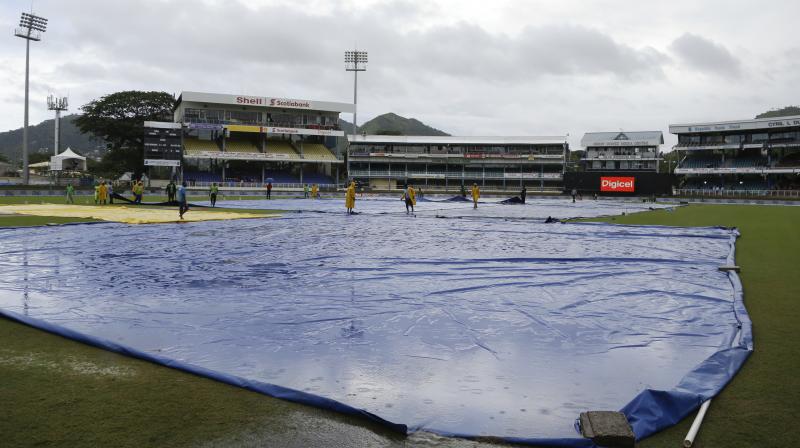 IND vs WI: भारत और वेस्टइंडीज के बीच पहला वनडे मैच क्या चढ़ेगा बारिश की भेंट? जानिए क्वींस पार्क ओवल स्टेडियम की मौसम रिर्पोर्ट