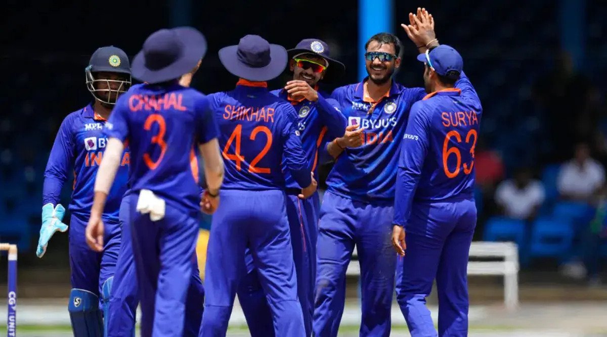 IND vs WI: भारत बनाम वेस्टइंडीज वनडे सीरीज में इन 3 खिलाडियों में से कोई एक जीतेगा प्लेयर ऑफ द सीरीज अवॉर्ड, देखें लिस्ट