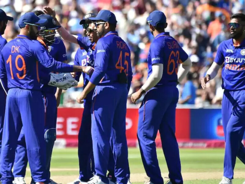 IND vs WI: वेस्टइंडीज दौरे में शानदार प्रदर्शन कर टी-20 विश्व कप में जगह पक्की करेंगे भारतीय टीम के ये 5 खिलाड़ी, सीनियर खिलाड़ी की गैरमौजूदगी का उठाना होगा जमकर फायदा