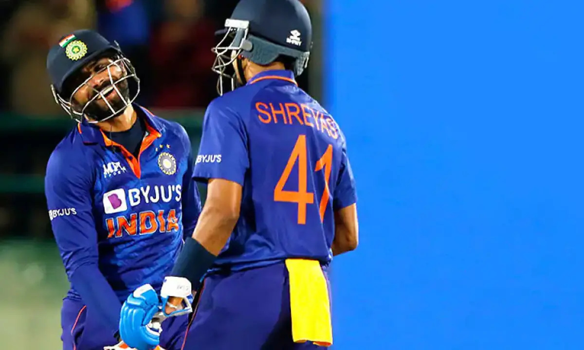 IND vs WI: रविंद्र जडेजा पहले 2 वनडे मैचों से हुए बाहर, तो श्रेयस अय्यर की मिली उप-कप्तानी की जिम्मेदारी, उठाया उसका फायदा
