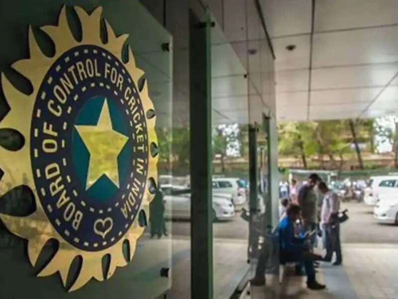 बीसीसीआई का जर्सी स्पॉन्सर बॉयजूस से 86.21 करोड़ रूपए हैं बकाया, साथ ही टाइटल स्पॉन्सरशिप छोड़ना चाहती है पेटीएम