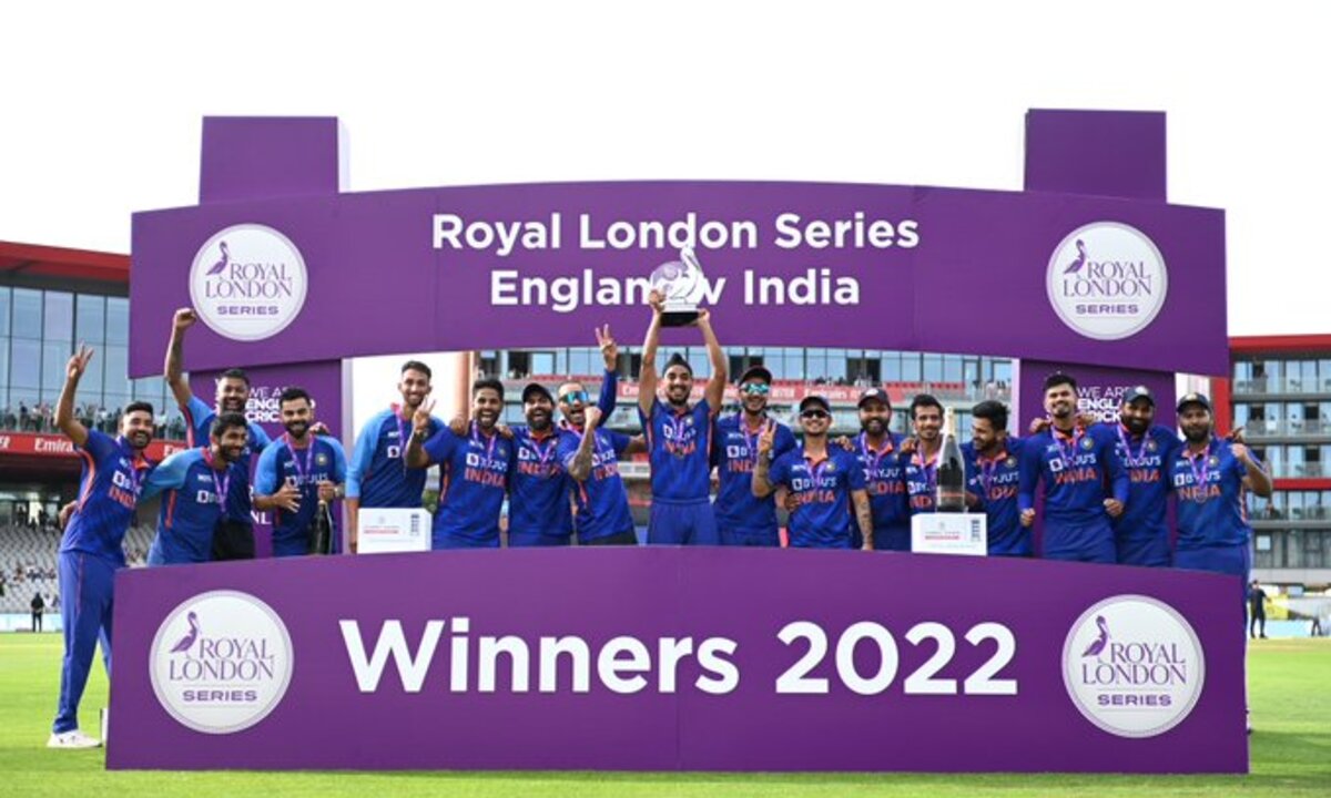 ICC ODI RANKING: इंग्लैंड को हराने के बाद वनडे रैकिंग में भारतीय टीम ने मारी बड़ी उछाल, तीनों फॉर्मेट में टॉप-3 में मौजूद होने वाली पहली टीम भी बनी