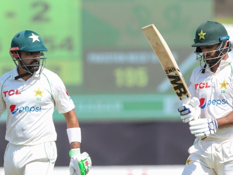PAK vs SL: बाबर आजम और शफीक की विस्फोटक पारियों के आगे श्रीलंका ने टेके घुटने, दो मैचों की सीरीज में पाकिस्तान ने बनाई 1-0 से बढ़त
