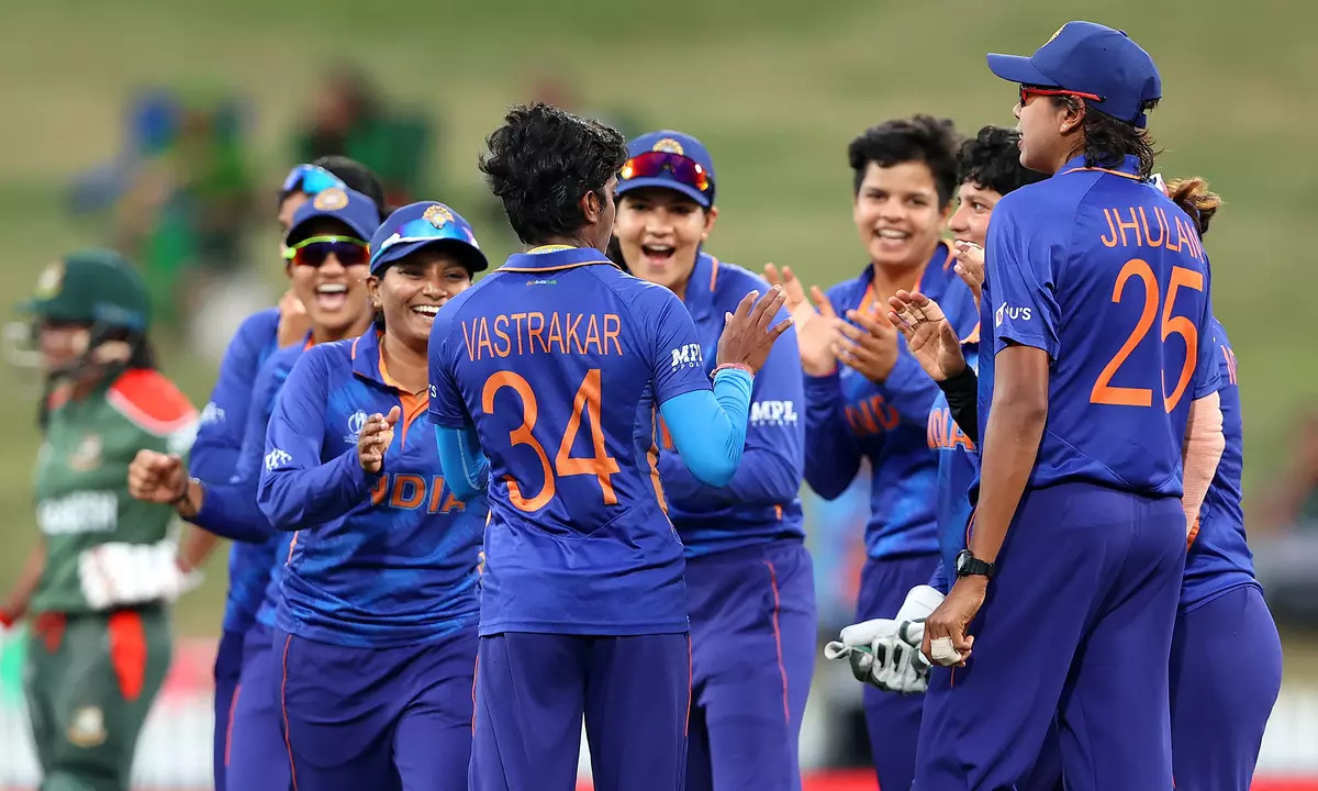 ICC T20 RANKING: आईसीसी ने जारी की महिला टीमों की ताजा आईसीसी टी-20 रैकिंग, यह खिलाड़ी बनी नंबर-1 तो भारत के दो खिलाड़ियों ने मारी टॉप-5 में एंट्री