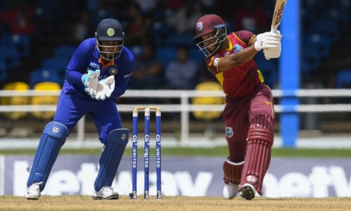 IND vs WI: शाई होप के 100वें वनडे में शतकीय पारी से सोशल मीडिया में फैंस को बनाया दीवाना, खिलाड़ी की तारीफ करते नहीं थक रहे फैंस