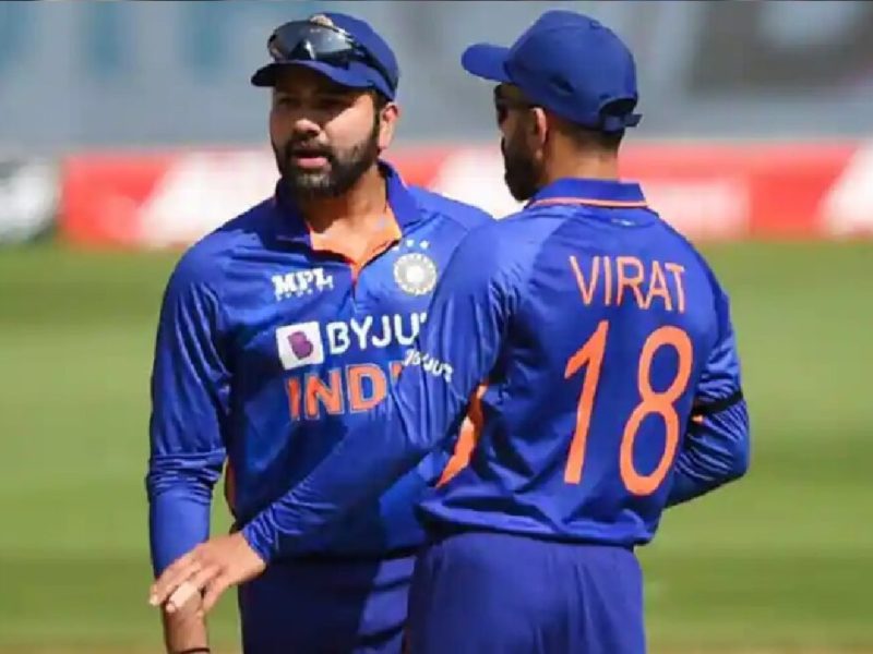 पाकिस्तान के खिलाफ शानदार प्रदर्शन करते हुए Virat Kohli का रिकॉर्ड तोड़ सकते हैं रोहित शर्मा, हासिल कर लेंगे बड़ी उपलब्धि
