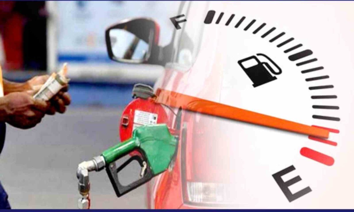 Petrol-Diesel Price: आज एक बार फिर से वाहन ईंधन की कीमतों ने दी भारी राहत, जारी हुए ताजा रेट
