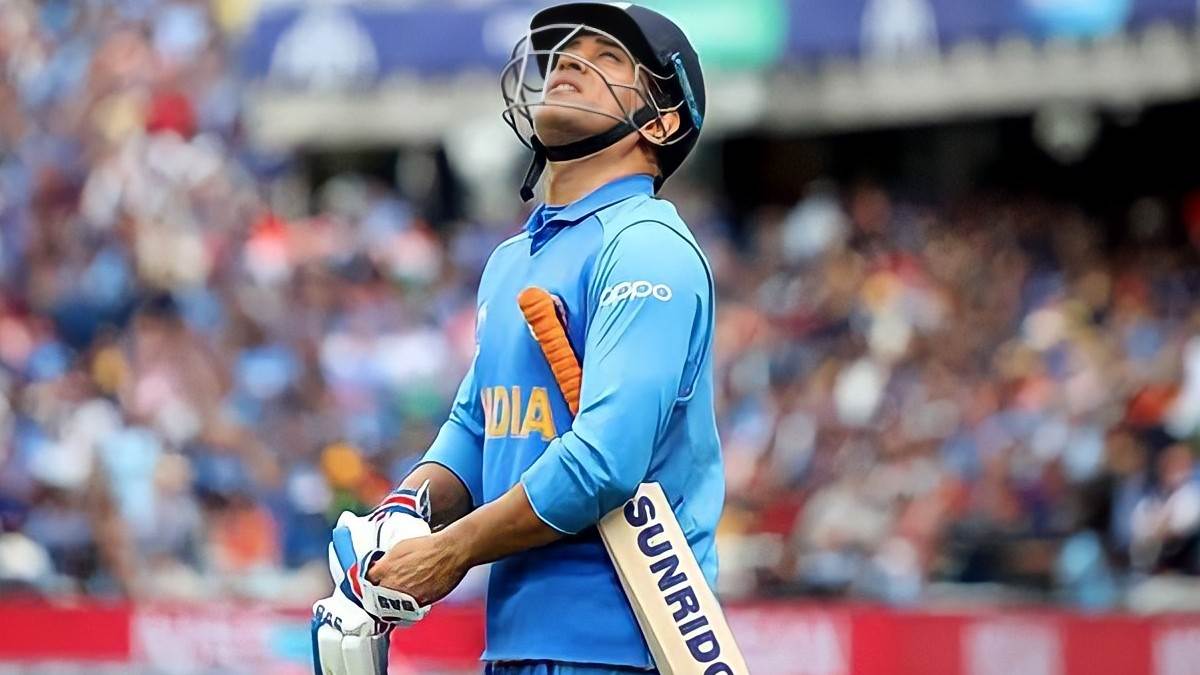 महेंद्र सिंह धोनी ही नहीं ये 4 दिग्गज़ भी संन्यास के बाद फिर से बने थे कप्तान
