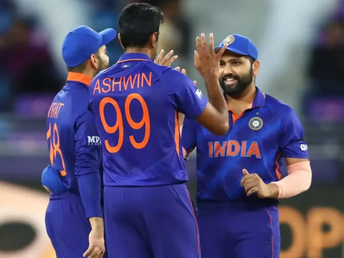3 खिलाड़ी जो इस बार भारत के लिए अंतिम बार एशिया कप खेलते आ सकते हैं नजर, लिस्ट में एक है टीम का सबसे बड़ा मैच विनर