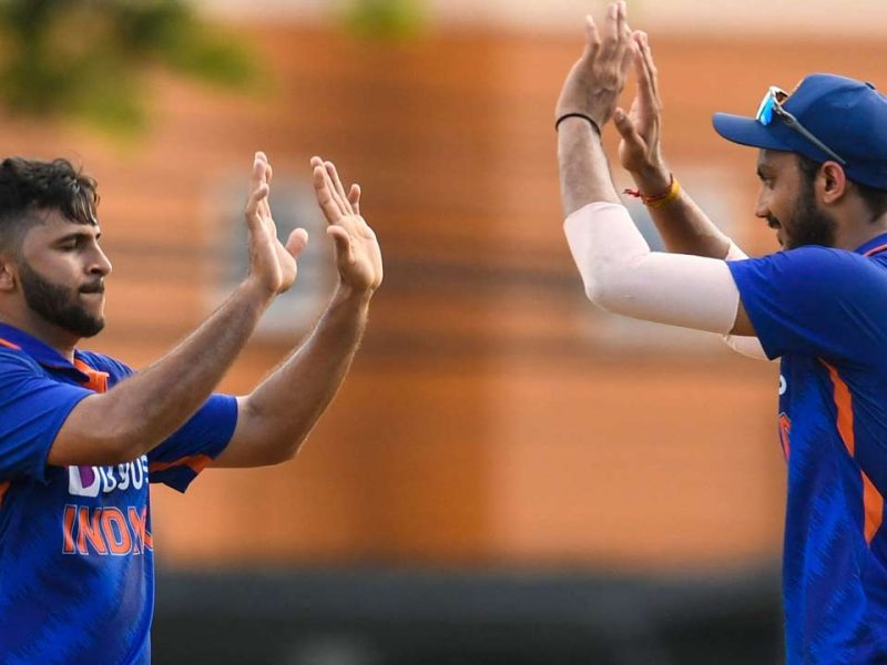 IND vs ZIM: भारतीय गेंदबाज़ो के सामने बेबस नज़र आ रहे जिम्बाब्वे के बल्लेबाज़, शार्दुल ठाकुर ने आखिरकार खोल दिया सफलता का राज़