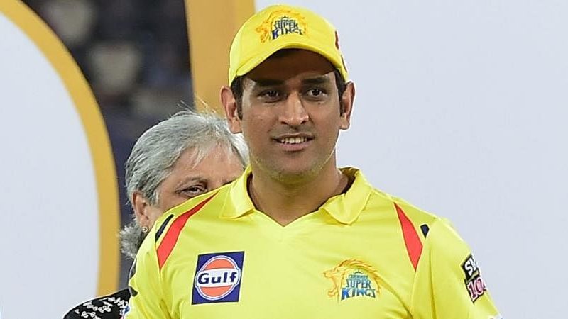 महेंद्र सिंह धोनी की कप्तानी में खेले इन 3 खिलाड़ियों ने अपनी टीम को बतौर कप्तान जीताया आईपीएल खिताब