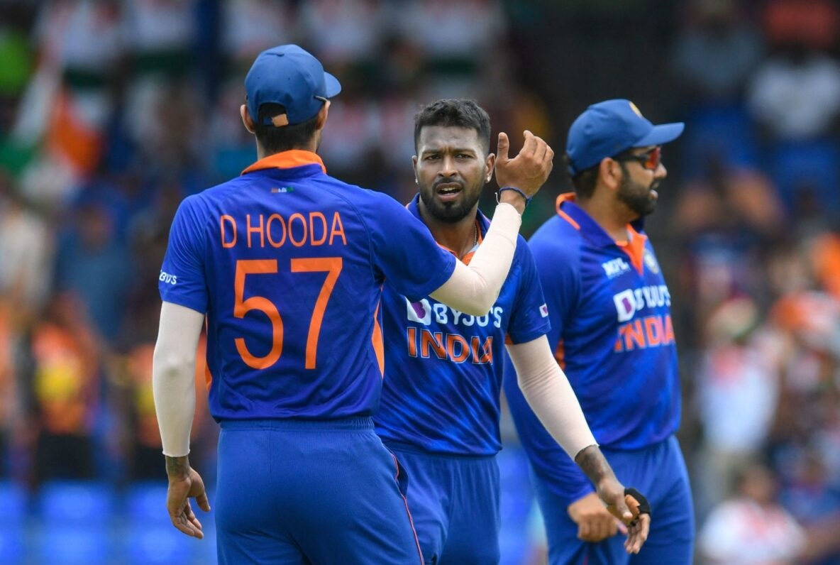 वेस्टइंडीज के खिलाफ तीसरे मैच में Hardik Pandya ने बनाया बड़ा रिकॉर्ड, पहुंचे छठे स्थान पर