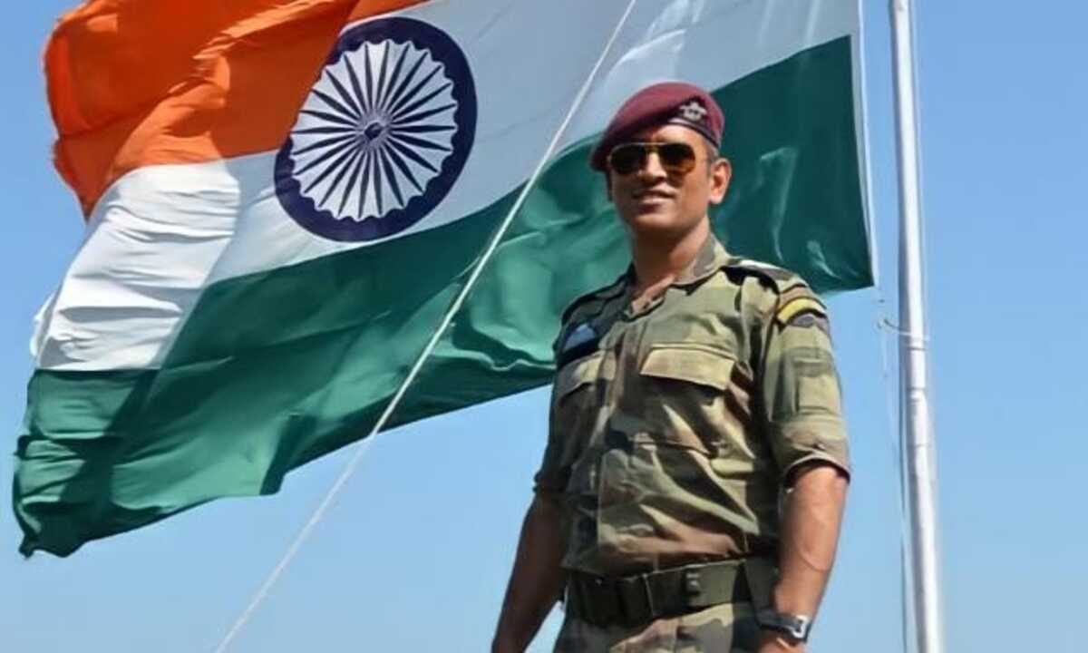 आजादी का अमृत महोत्सव मनाने महेंद्र सिंह धोनी ने भी दिखाई अपनी भागीदारी, प्रोफाइल फोटो बदलकर दिया यह खास मैसेज