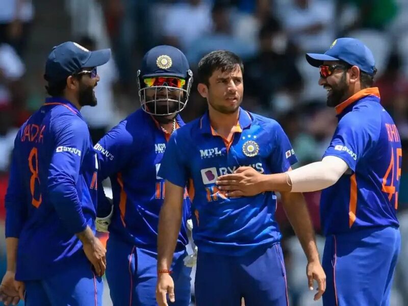 ASIA CUP 2022: रोहित शर्मा एंड कंपनी को पाकिस्तान के इन 3 खिलाड़ियों से अलर्ट रहकर बनानी होगी सबसे बड़ी रणनिति, वर्ना कर सकते हैं भारत पर पलटवार