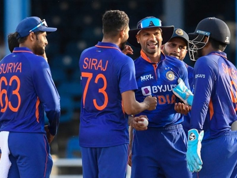 IND vs ZIM: जिम्बाब्वे के खिलाफ पहले वनडे में बड़ी जीत के बाद भी कप्तान केएल राहुल करते नजर आएंगे टीम में 3 बड़े बदलाव, इस धाकड़ खिलाड़ी की एंट्री हैं पक्की