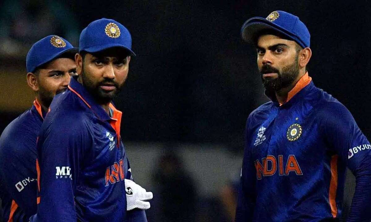 ASIA CUP 2022: एशिया कप शुरू होने के 4 दिन पहले भारतीय टीम में हुआ यह बड़ा बदलाव, यह शख्स संभालेंगे अहम जिम्मेदारी