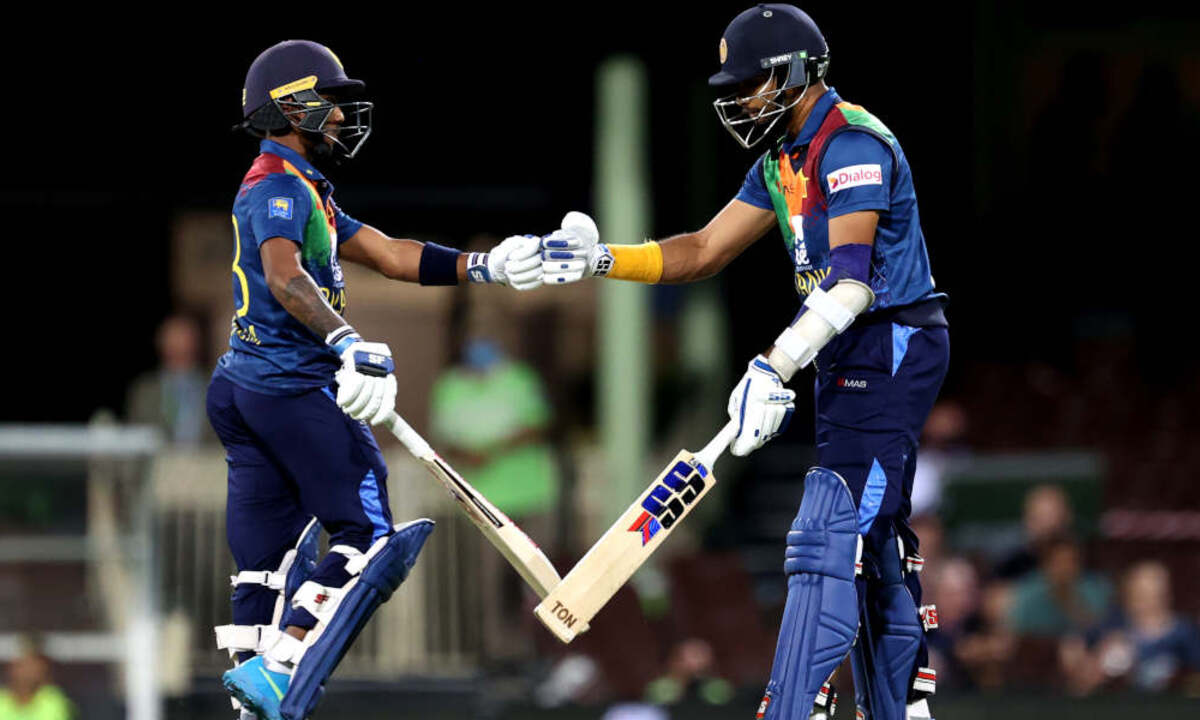 SL vs BAN: टूट जाएगी श्रीलंका की ओपनिंग जोड़ी, कप्तान दसुन शनाका सुधारेंगे अपनी सबसे बड़ी गलती