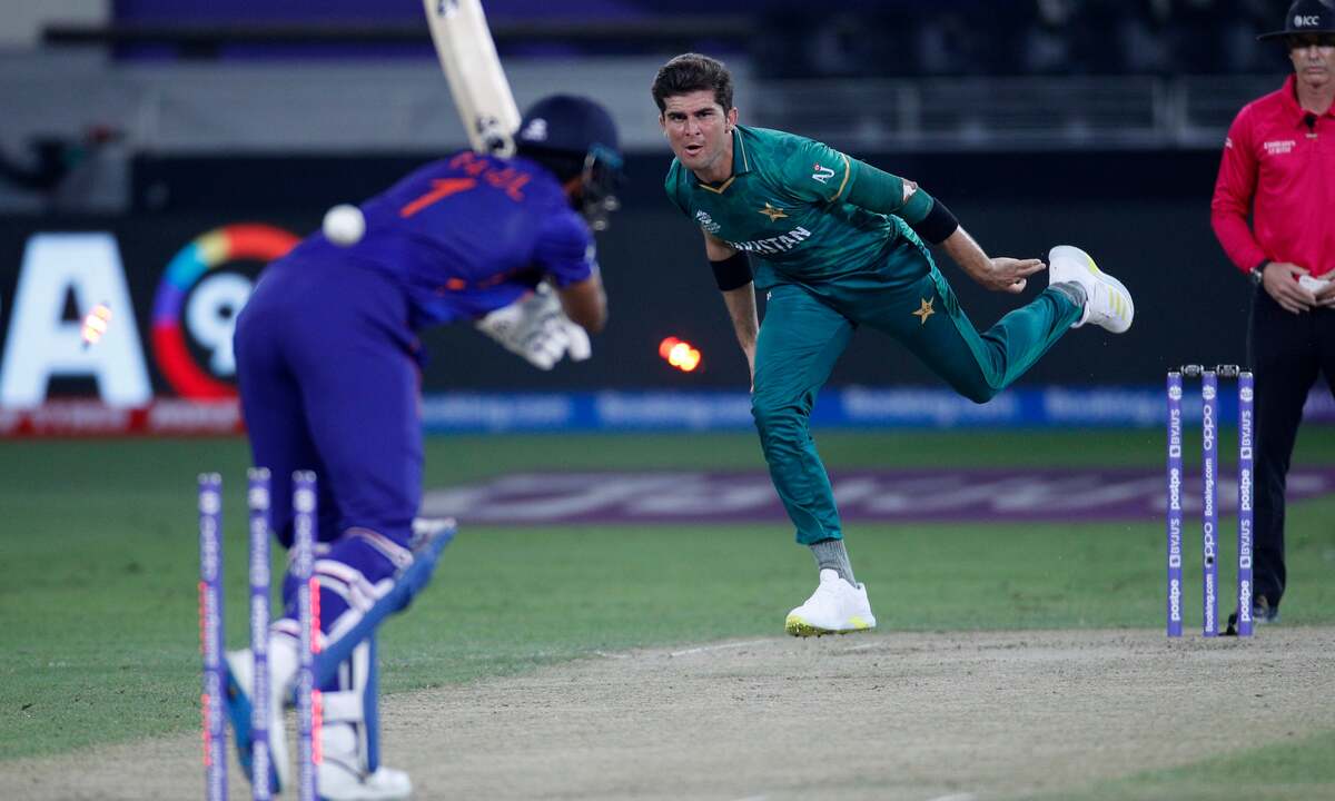 IND vs PAK: 10 विकेट से मिली हार का बदला लेने भारत उसी मैदान पर करेगी पाकिस्तान पर पलटवार, जानें कैसा रहेगा पिच का हाल