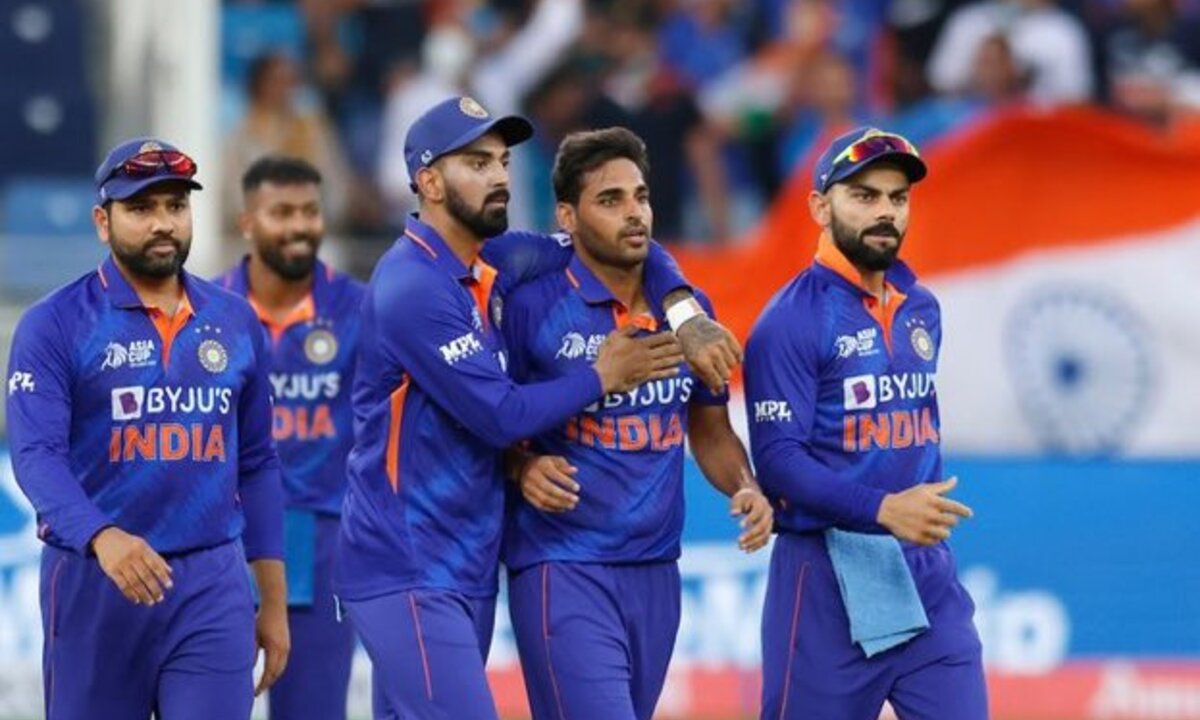 IND vs PAK: भारत ने पाकिस्तान को रौंद कर टॉप-4 में जगह कर ली सुनिश्चित, बाबर की सेना के लिए अब बढ़ी मुश्किलें