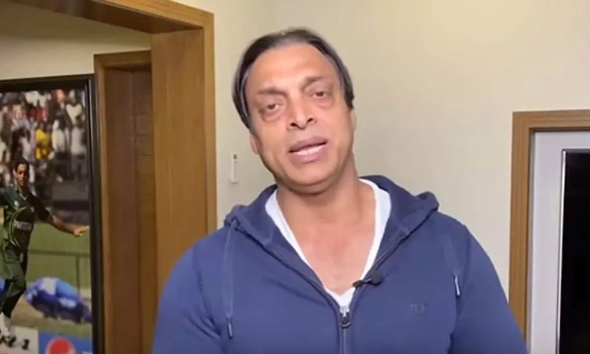 IND vs PAK: "दोनों टीमों ने मैच हारने की कोशिश की"- पाकिस्तान की हार के बाद बौखलाए शोएब अख्तर ने भारत को भी लपेट लिया