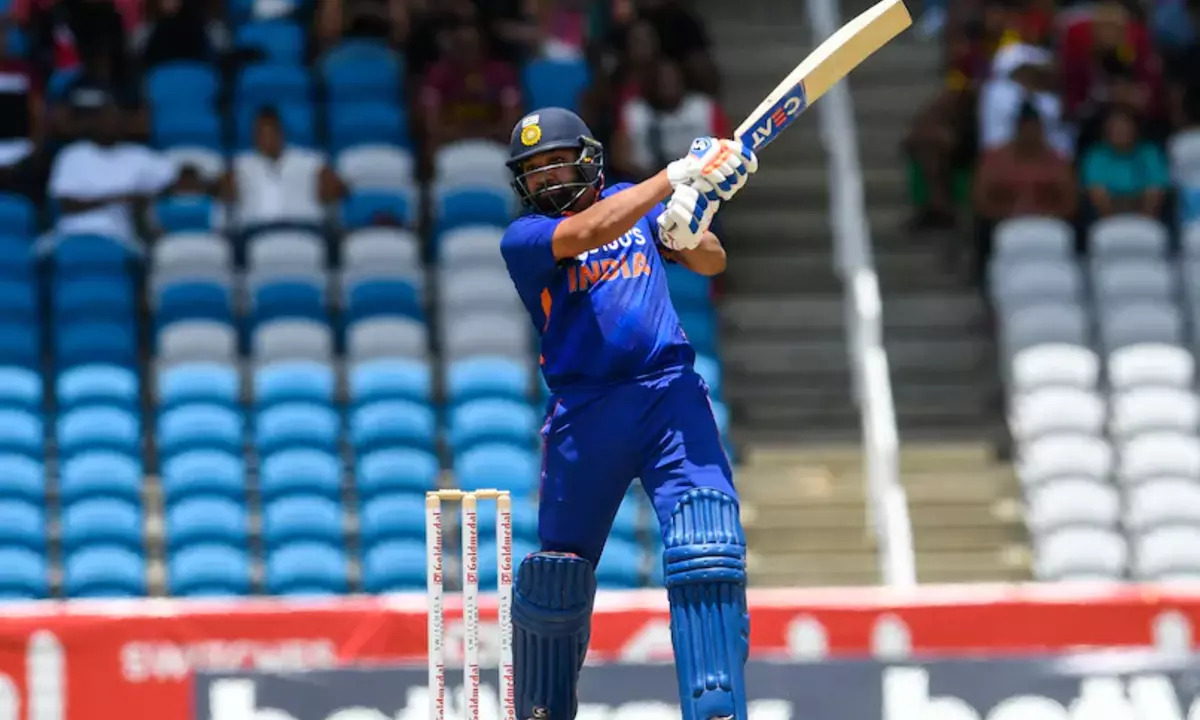 IND vs WI: वेस्टइंडीज के खिलाफ चौथे टी20 मुकाबले में अगर रोहित शर्मा नहीं हुए ठीक, तो इस खिलाड़ी की खुलेगी किस्मत, सूर्या के साथ ओपनिंग कर मचाएगा तहलका