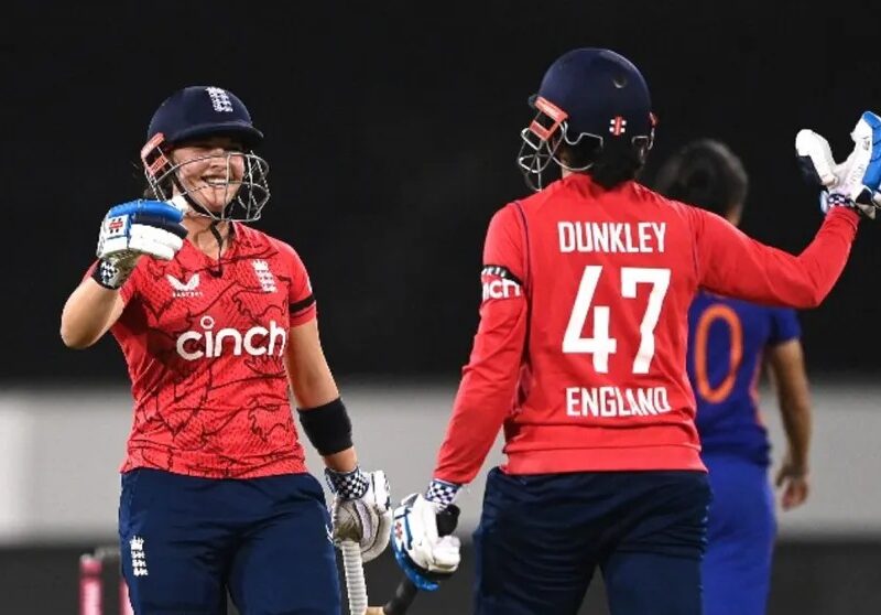 ENG W vs IND W: भारतीय महिला टीम की इंग्लैंड के सामने खुल गई पोल, गेंद और बल्ले दोनों से बुरी तरह हुई फेल