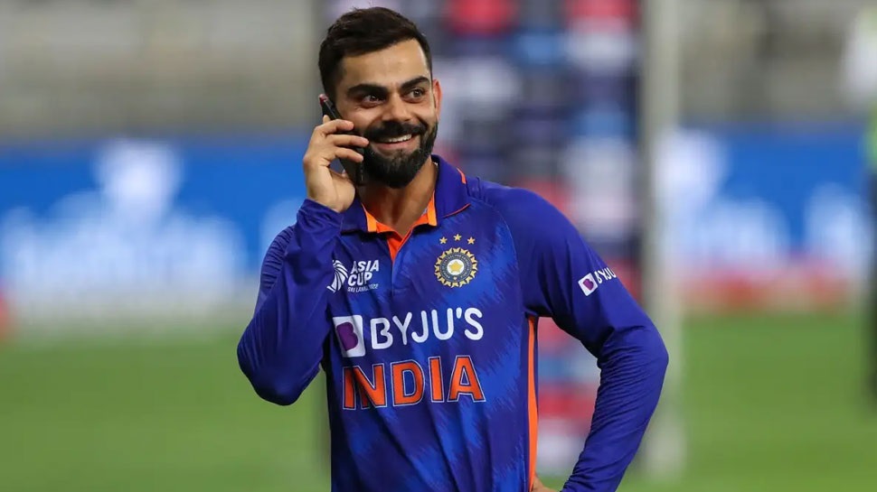 विराट कोहली इन 2 खिलाड़ियो को मानते हैं खुद से भी बेहतर बल्लेबाज, तारीफ में कहने लगे बड़ी-बड़ी बात