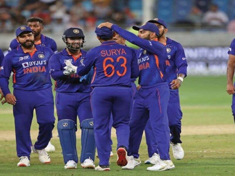 ICC T20 World Cup बाद ये 3 भारतीय खिलाड़ी कर सकते हैं संन्यास का ऐलान, टीम के पूर्व कप्तान का नाम भी शामिल