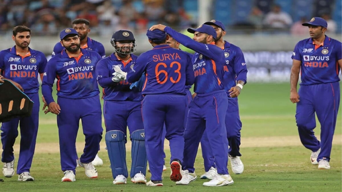 ICC T20 World Cup बाद ये 3 भारतीय खिलाड़ी कर सकते हैं संन्यास का ऐलान, टीम के पूर्व कप्तान का नाम भी शामिल