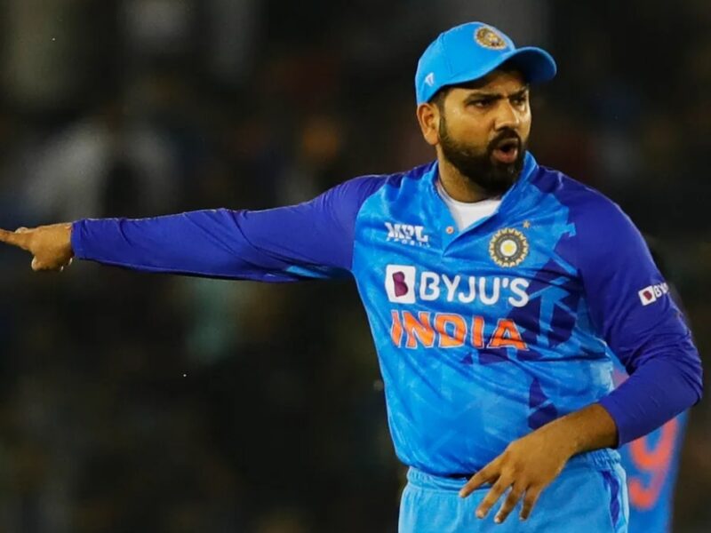 India vs Australia: जिस टीम में जैसे तैसे 3 साल बाद हुई वापसी, कप्तान रोहित अब खुद करेंगे टीम से OUT!