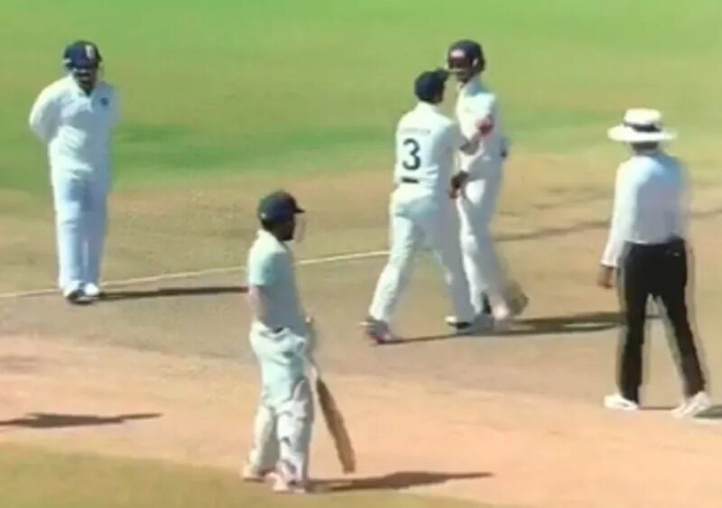 कप्तान Ajinkya Rahane का बीच मैच में इस खिलाड़ी पर ठनका माथा, सीधा किया बाहर