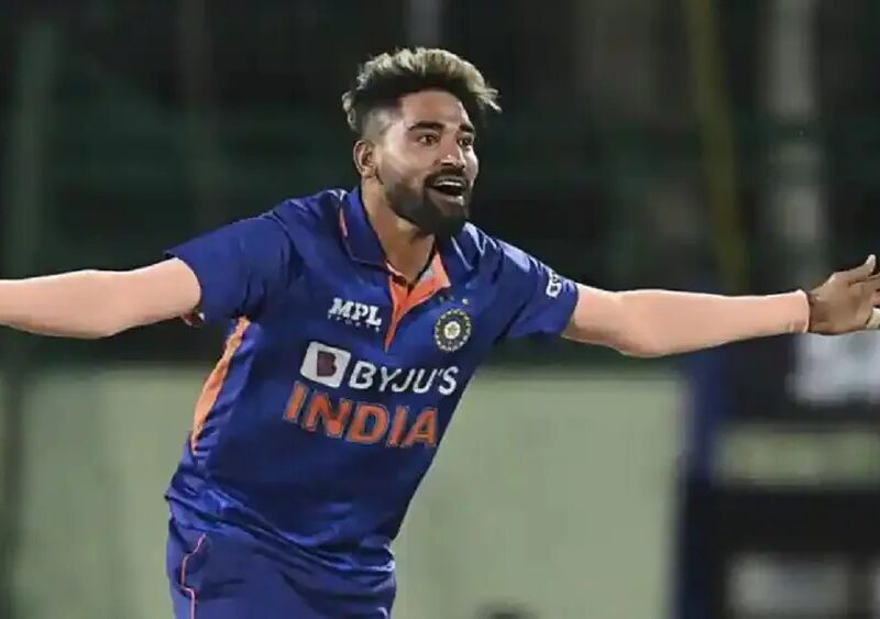 7 महीने से T20 टीम से बाहर होने के बाद भी कैसे मिली Mohammad Siraj को जगह? इस वजह से पीछे रह गए शमी