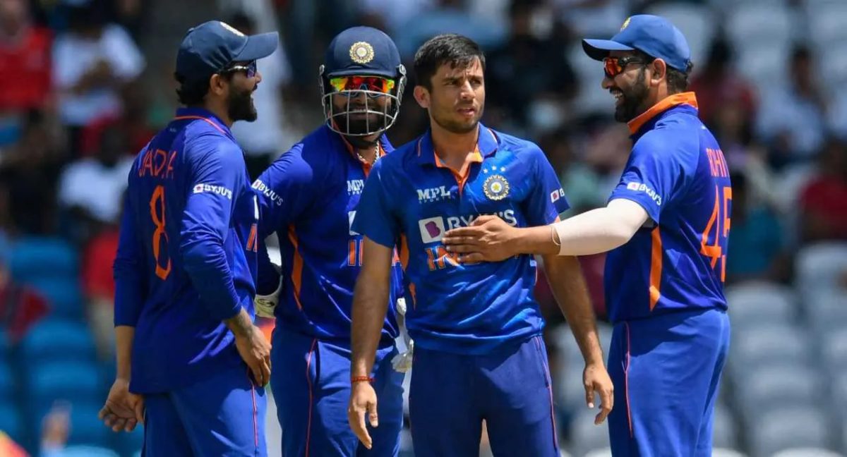 एशिया कप में टीम इंडिया के साथ इस खिलाडी का टी20 करियर का भी हुआ THE END, फेवरेटिज्म से मिल रहा था अब तक मौका