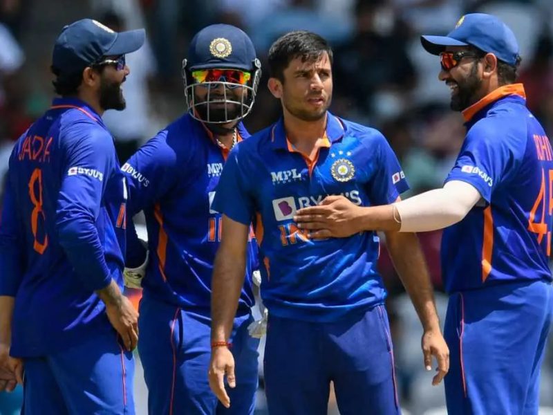 एशिया कप में टीम इंडिया के साथ इस खिलाडी का टी20 करियर का भी हुआ THE END, फेवरेटिज्म से मिल रहा था अब तक मौका