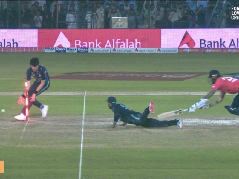 PAK vs ENG: कांटे की टक्कर मैच में पाकिस्तान ने इंग्लैंड को 3 रन से हराया, आखिरी ओवर में पलटा मैच! सीरीज 2-2 से बराबर