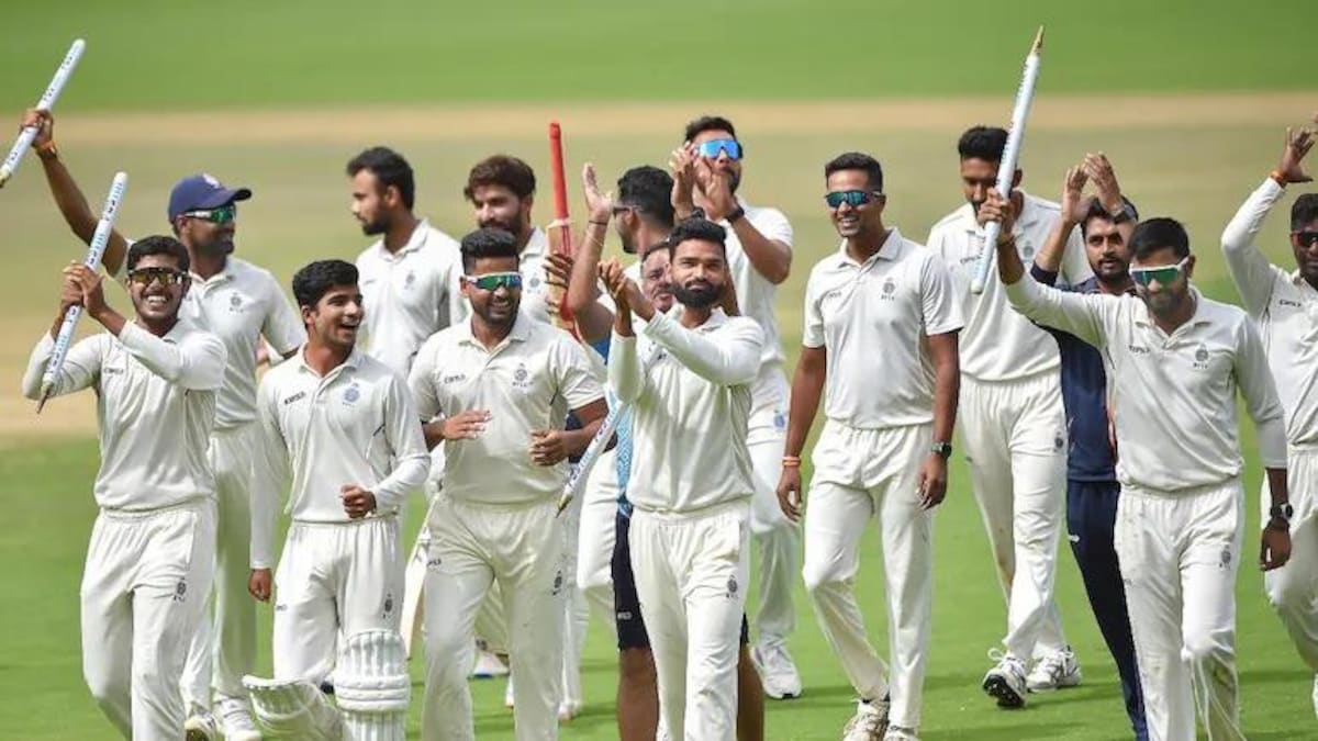 Duleep Trophy: दिलीप ट्राफी से भारत को मिला वीरेंद्र सहवाग और जसप्रीत बुमराह जैसा घातक खिलाड़ी, दोनों लगातार शानदार खेल दिखाने में माहिर