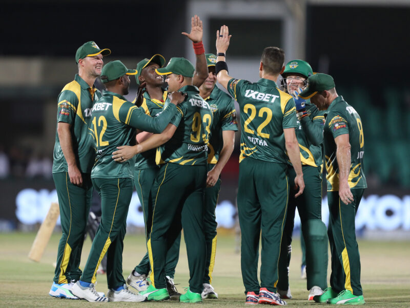 NZ-L vs SA-L: रोड सेफ्टी सीरीज के चौथे मैच में साउथ अफ्रीका लेजेंड्स ने मारी बाजी, न्यूजीलैंड लेजेंड्स को 9 विकेट से हराया