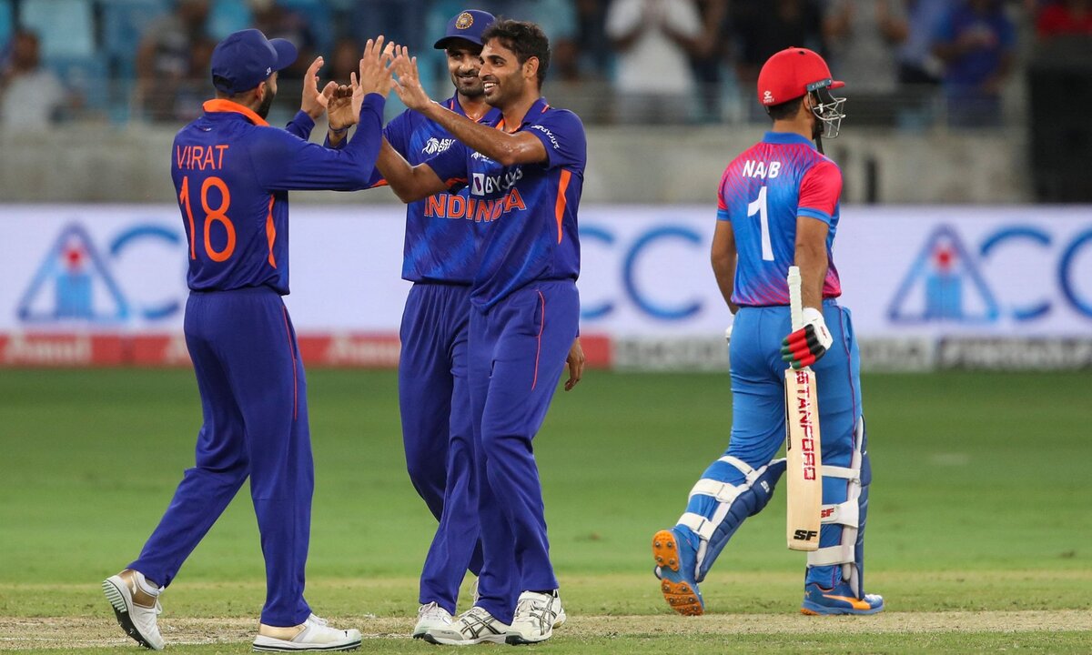 IND vs AFG: "आग हैं आग बावा"- भुवनेश्वर कुमार ने अफगानी बल्लेबाजों पर उंगलियों पर नचाया, खुशी से झूम उठे फैंस