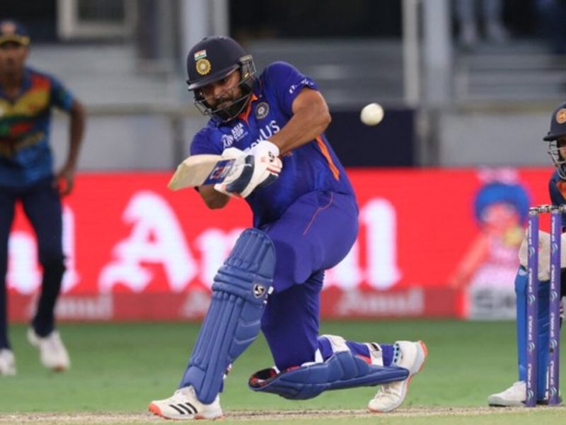 IND vs SL: "रोहित हिट हैं तो मामला फिट हैं"- रोहित शर्मा ने अपनी ताबड़तोड़ बल्लेबाजी से श्रीलंकाई गेंदबाजों के उड़ाए रंग, खुशी से झूम उठे फैंस