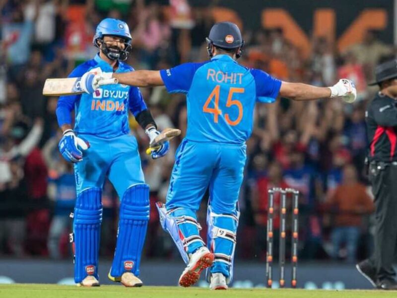 IND vs AUS: रोहित शर्मा की आक्रमकता समेत इन 3 कारणों के चलते आस्ट्रेलियाई टीम को टेकने पड़े घुटने, सीरीज पहुंची 1-1 की बराबरी पर
