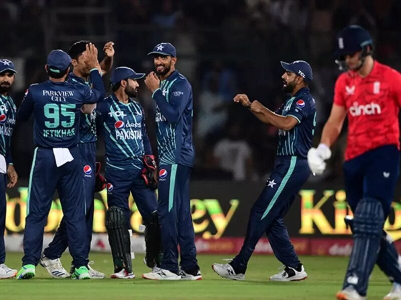 ENG vs PAK: इंग्लैंड बनाम पाकिस्तान के थ्रिलर मैच में इन 3 खिलाड़ियों का रहा बोल-बाला, टी20 वर्ल्ड कप में बनेंगे घातक