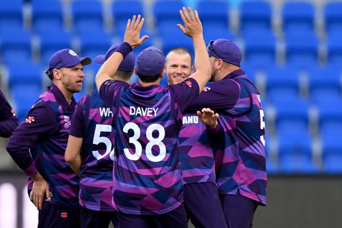 WI vs SCO: टी20 विश्व कप के दूसरे दिन भी हुआ बहुत बड़ा उलटफेर, स्कॉटलैंड ने वेस्टइंडीज को 42 रनों से हराया
