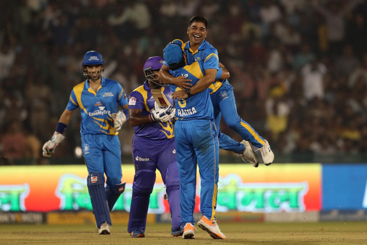 RSWS 2022 Final, IND-L vs SL-L: फाइनल में इंडिया लीजेंड्स ने श्रीलंका को 33 रन से हराया, नमन ओझा की शतक के बदौलत भारत बना वर्ल्ड चैंपियन