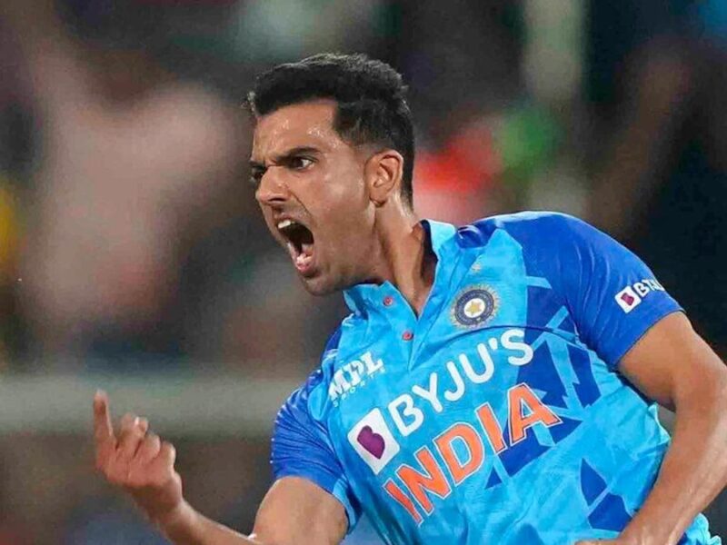 T20 WORLD CUP: दीपक चाहर चोटिल होकर वनडे सीरीज से हुए बाहर, जसप्रीत बुमराह का रिप्लेसमेंट बन जल्द ये खिलाड़ी आस्ट्रेलिया के लिए भरेगा उड़ान
